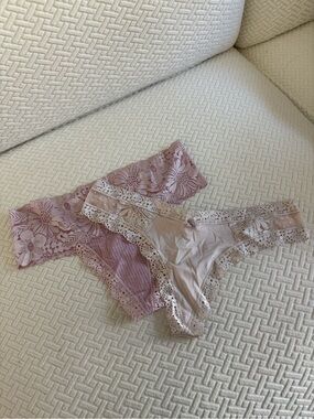 2 Pairs of aerie Lace Waist Thongs